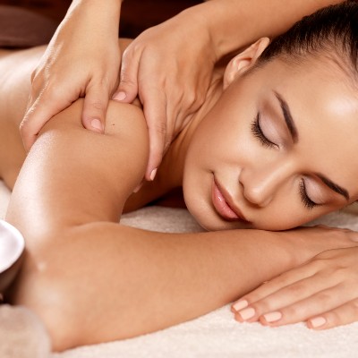 woman receiving swedish massage